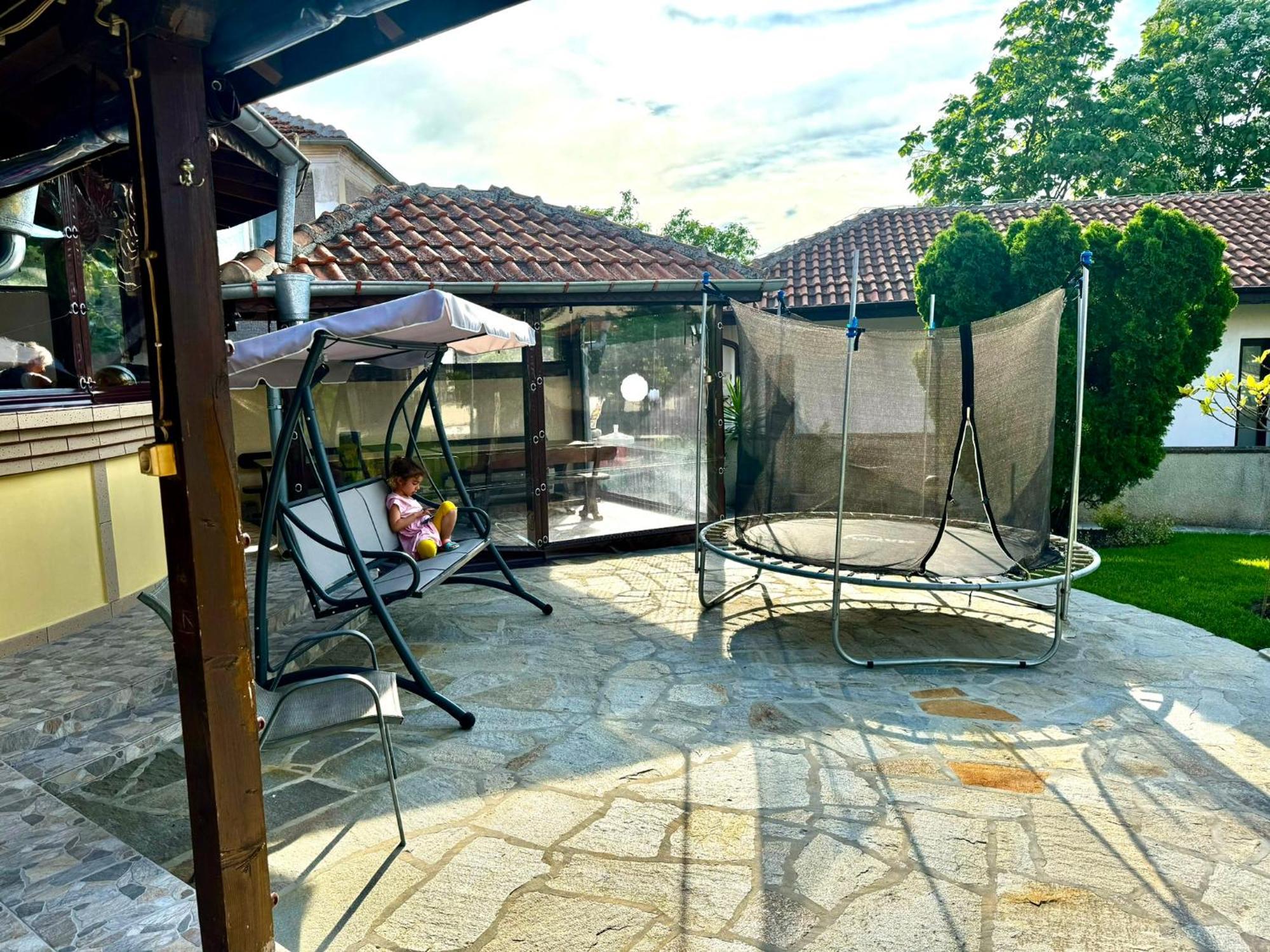 Guestrooms Stoyanovi Černomorec Exteriér fotografie