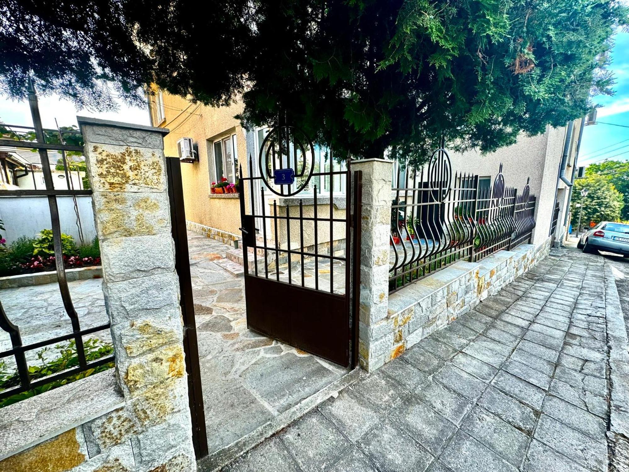 Guestrooms Stoyanovi Černomorec Exteriér fotografie