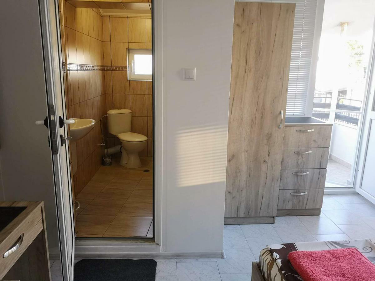 Guestrooms Stoyanovi Černomorec Exteriér fotografie
