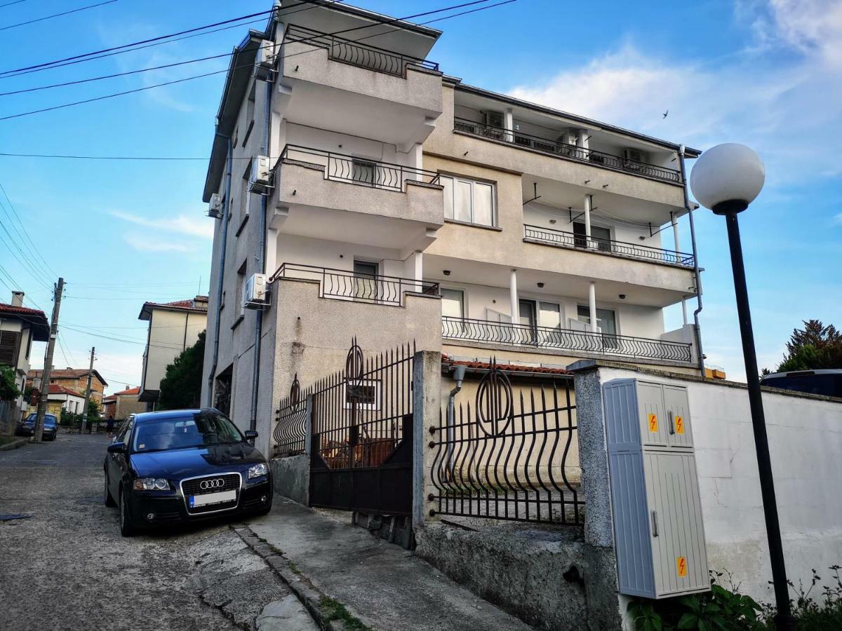 Guestrooms Stoyanovi Černomorec Exteriér fotografie