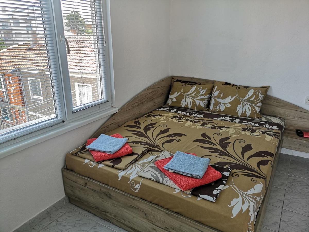 Guestrooms Stoyanovi Černomorec Exteriér fotografie