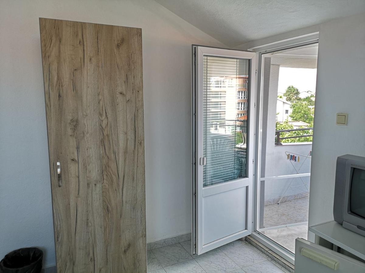 Guestrooms Stoyanovi Černomorec Exteriér fotografie